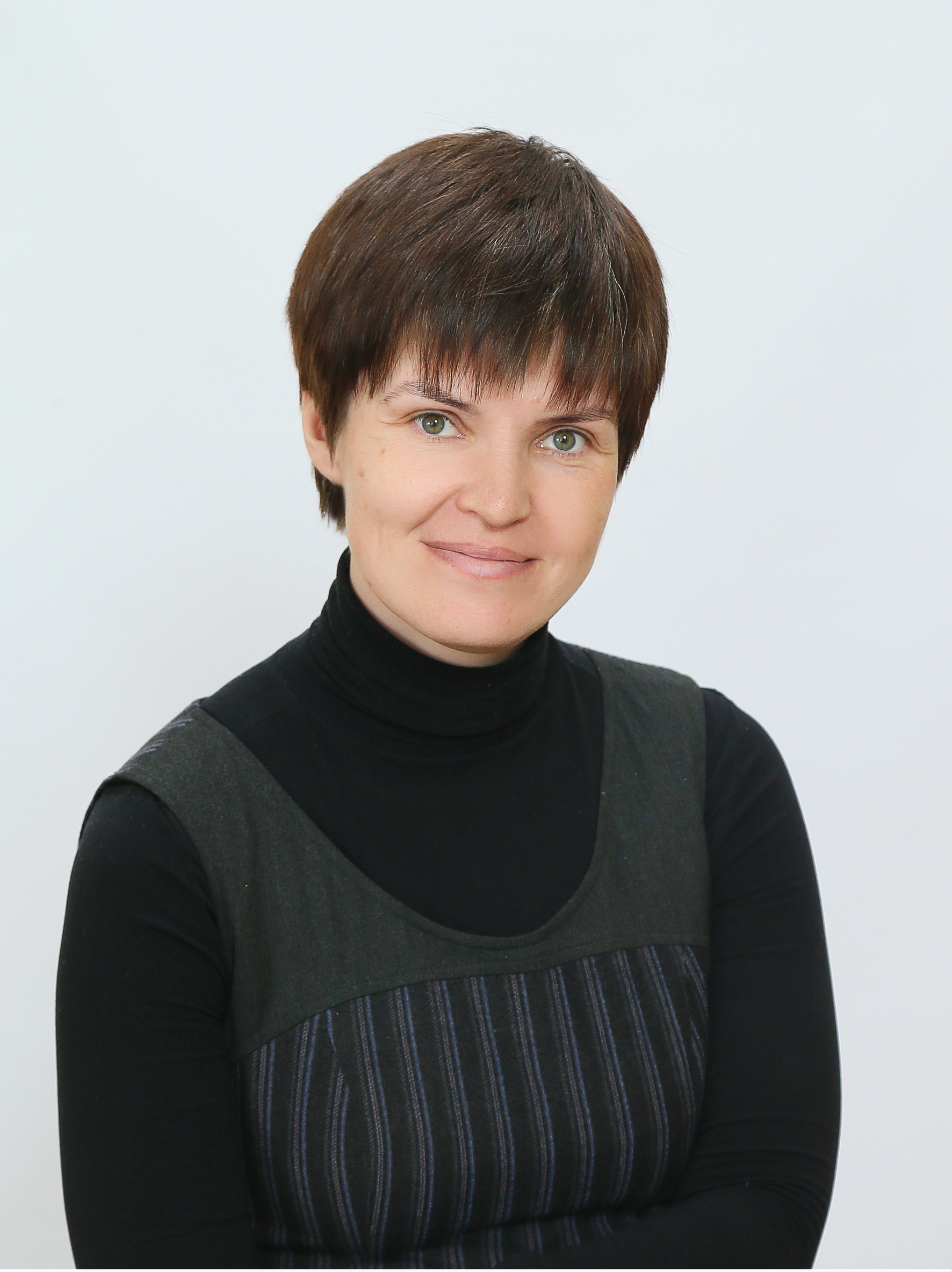 Остапенко Елена Геннадиевна.